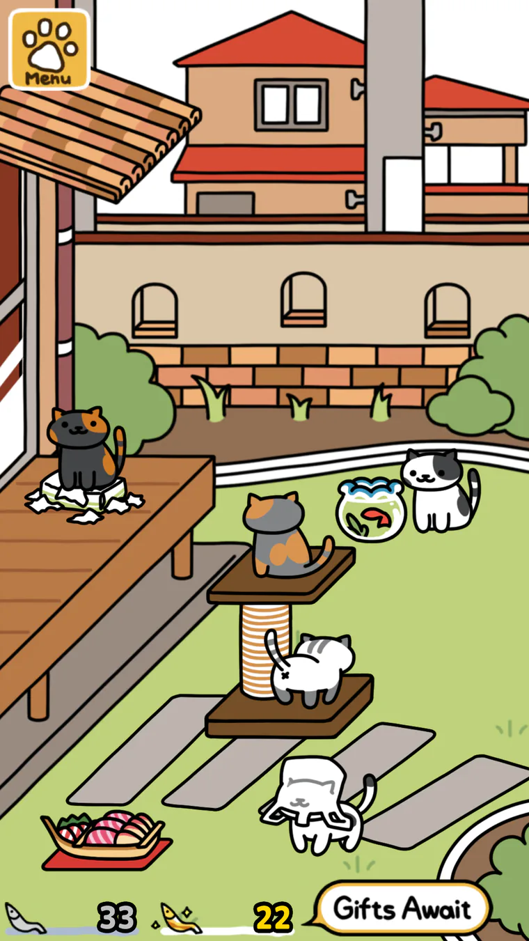 Il giardino di Neko Atsume 2: sette gatti disegnati a linea chiara stanno sulla veranda di legno, su un tappetino e dentro una scatola di cartone, fra ciotole di cibo e giocattoli.